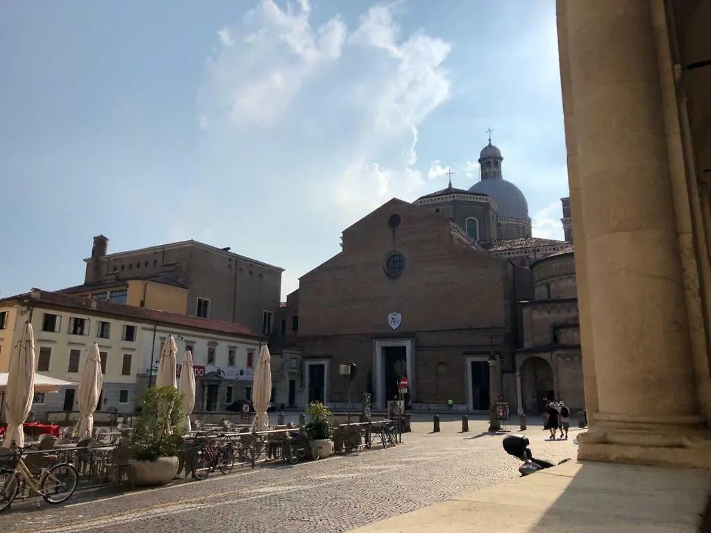 M14 Duomo Apartments Padua 0*,
