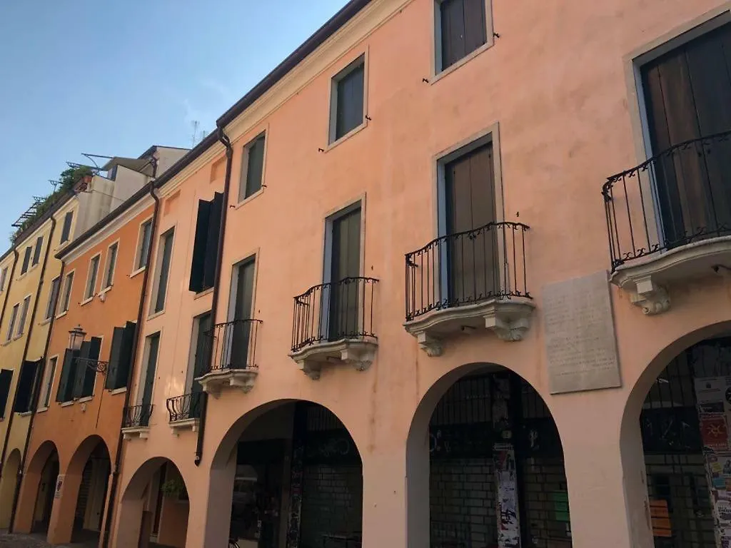 M14 Duomo Apartments Padua Italien